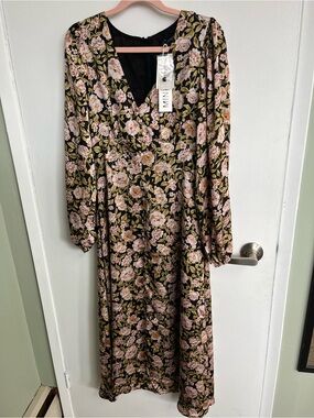MINKPINK Black Maxi Dress with Pink Rose Floral Print